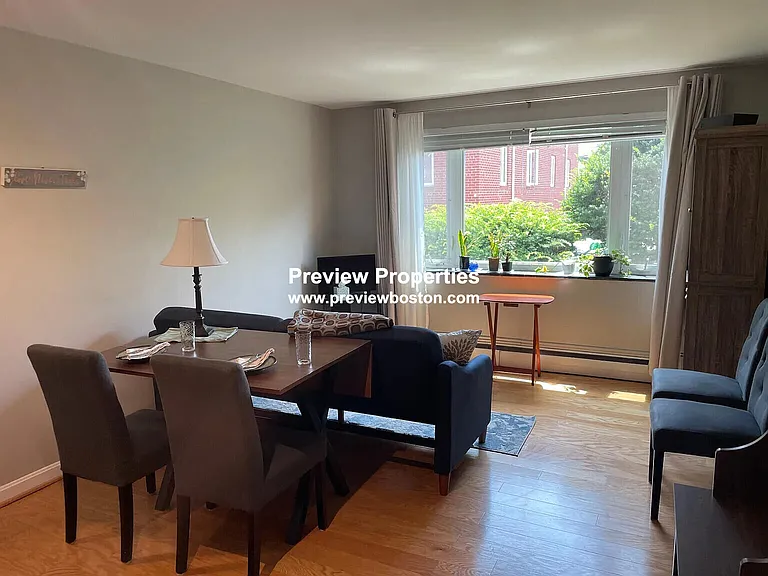38 Carey Ave #3M — Photo 3
