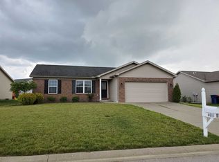 4011 Eagle Watch Dr, Evansville, IN 47725