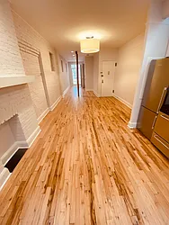 Rented by Metropolis Real Estate of Manhattan