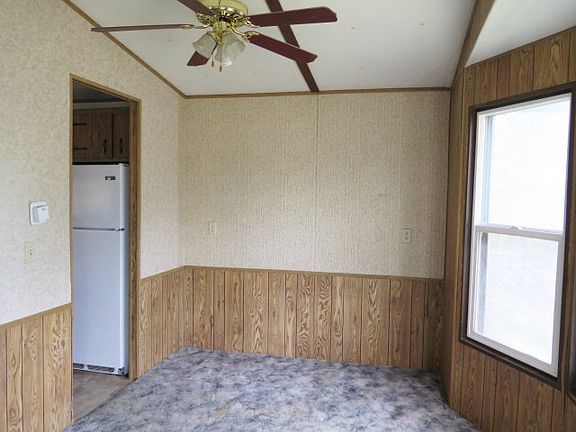 5th image of 856 Singletree Ln