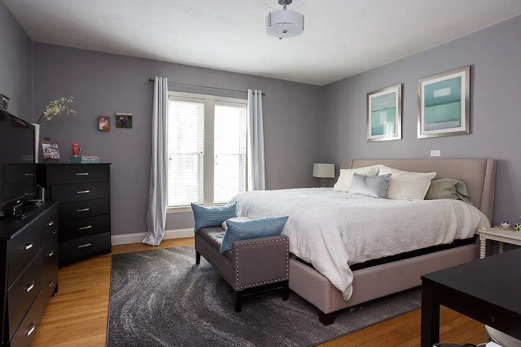 2 bed, 697 sqft, $3,300 — Photo 3