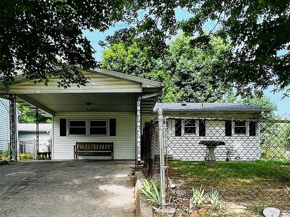 1st image of 1817 Randol Ave