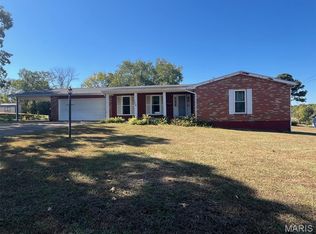 1102 Richeson Rd, Potosi, MO 63664