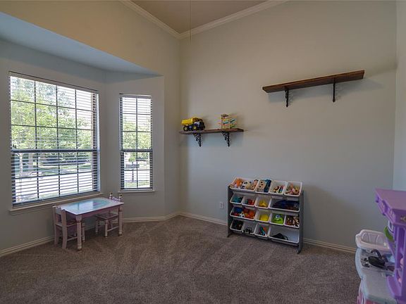 3rd image of 5900 Dripping Springs Ct