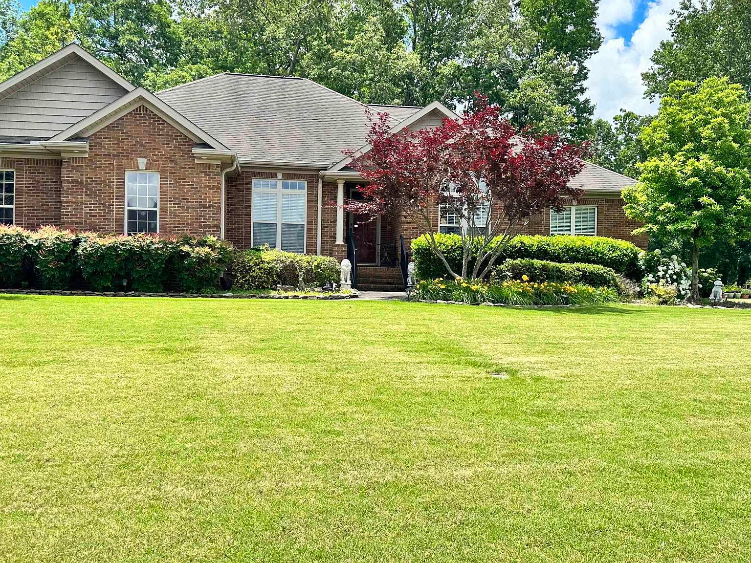 17522-clearview-st-athens-al-35611-mls-1835457-zillow