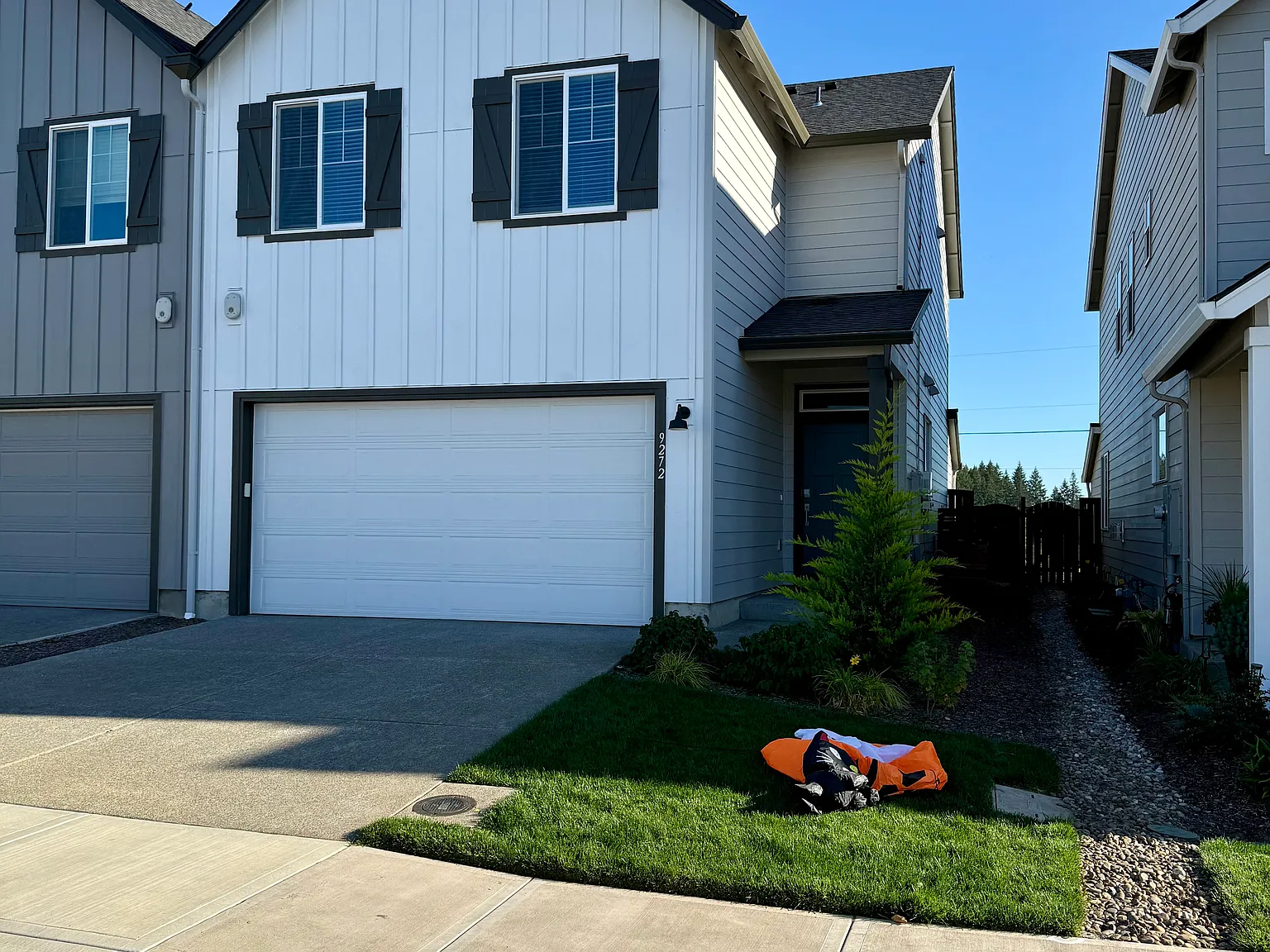 3 bed, 2.5 bath, 1722 sqft, $2,950 — Photo 1