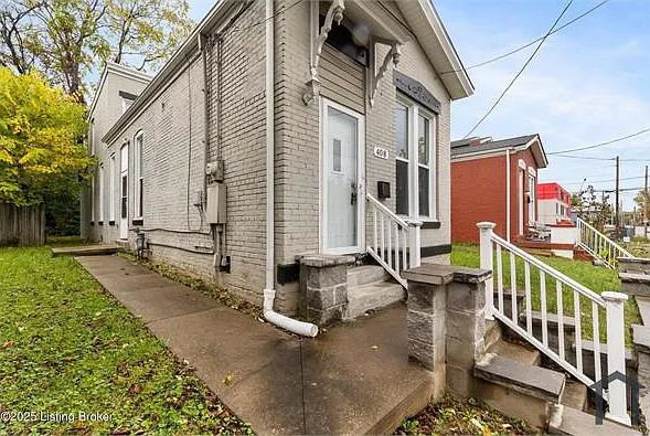 408 Dr W J Hodge St #J — Photo 4