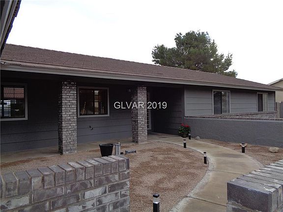 5th image of 260 W Sherwood Dr
