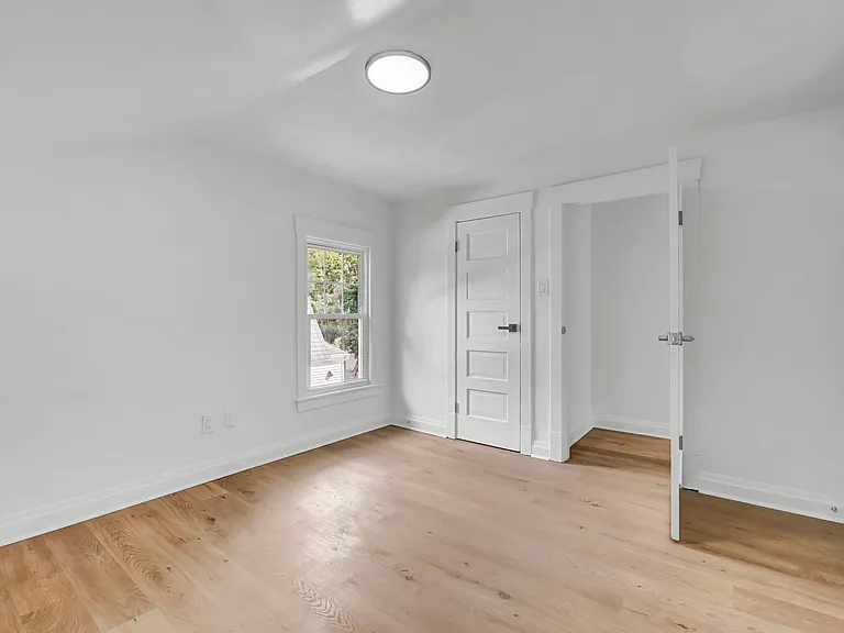 1584 Hampton Rd — Photo 30