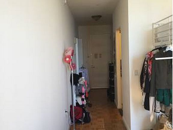 5th image of 1 West St APT 1940