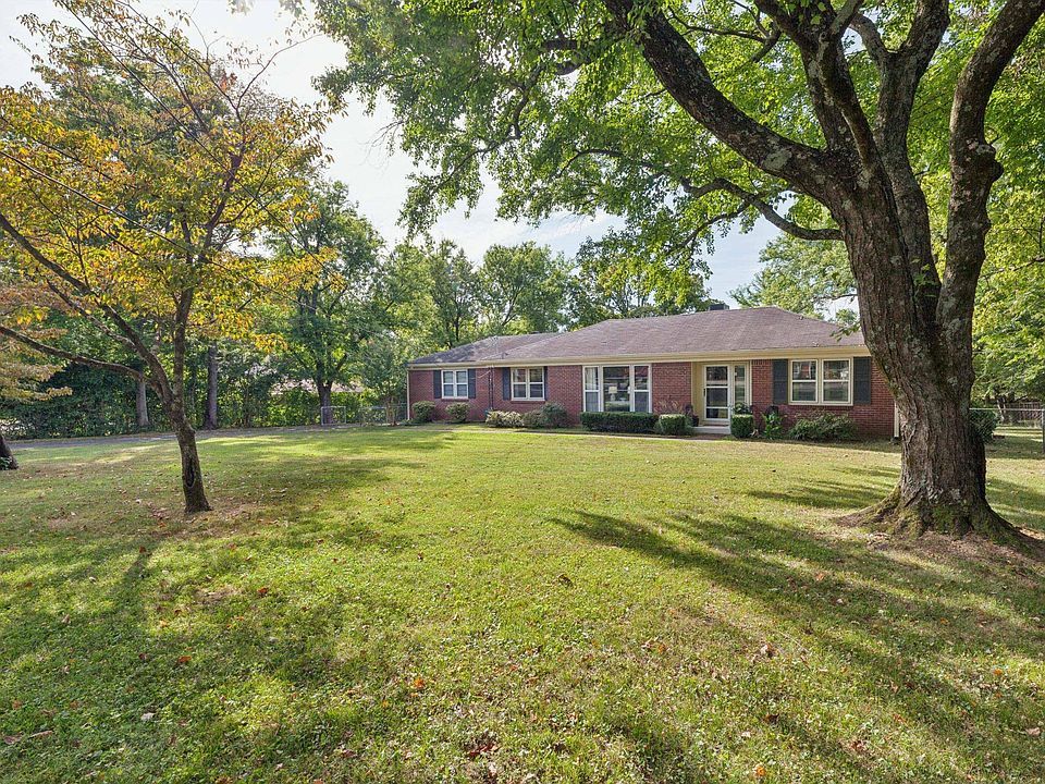 1st image of 2559 Lakeland Dr