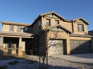 13855 Camino Cinco St, Victorville, CA 92392