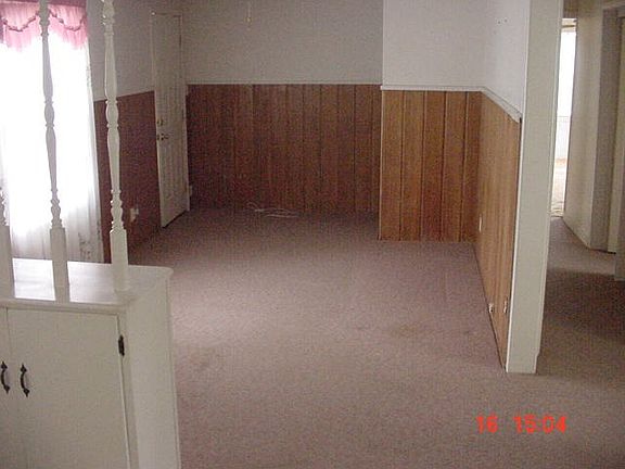 5th image of 124 Country Club Dr