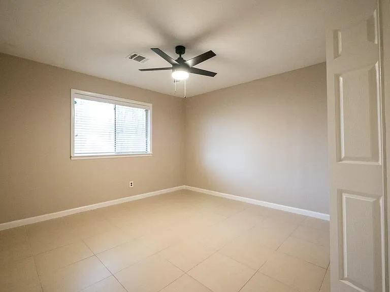 7310 Westbranch Dr — Photo 25