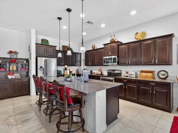 18576 W KENDALL Street, Goodyear, AZ 85338