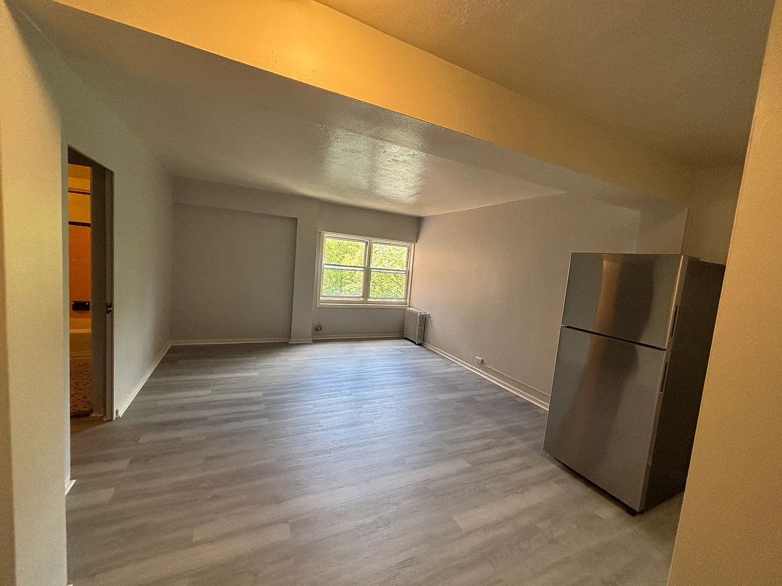 Studio, 500 sqft, $1,345 — Photo 2