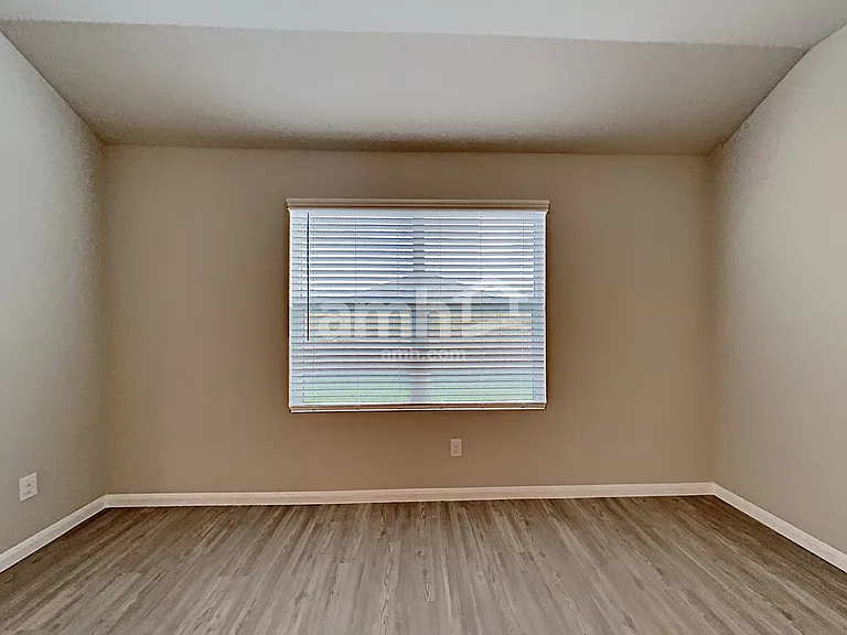2713 Iberia Ct — Photo 10