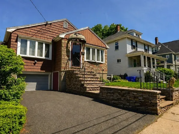 117 Fairmount St, Dorchester, MA 02124