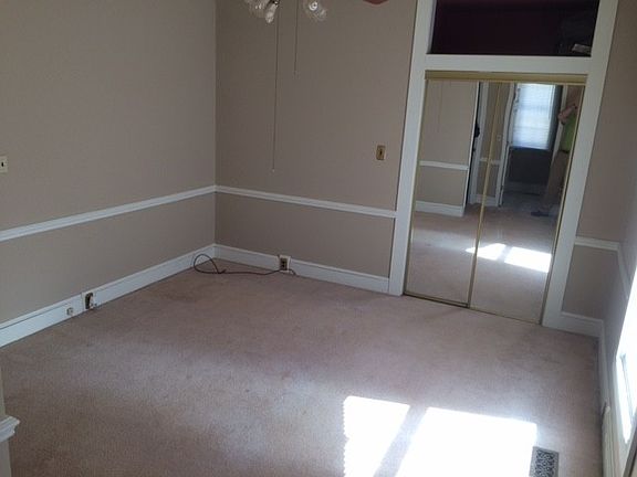 5th image of 718 S Brady Ave