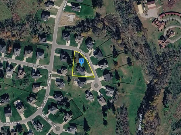 70 Clubhouse Ct, Taylorsville, KY 40071