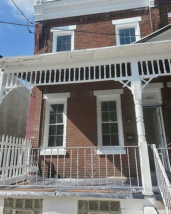 1st image of 3876 Archer St