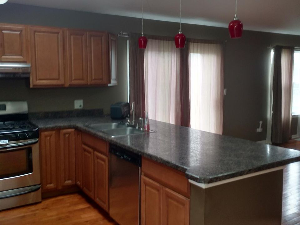 Kitchen / Living Room