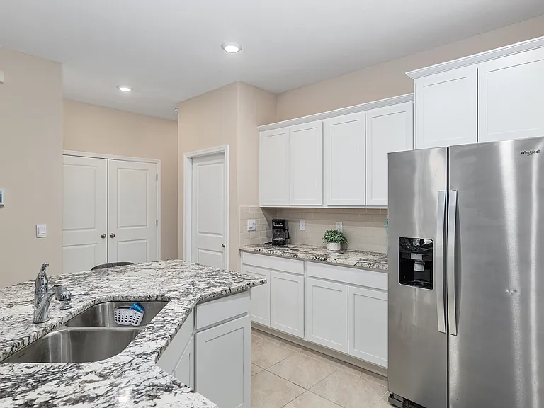 5389 NW 48th Pl — Photo 19