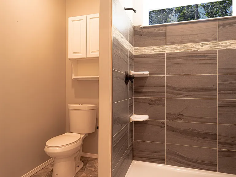 1068 N Old Steese Hwy — Photo 16