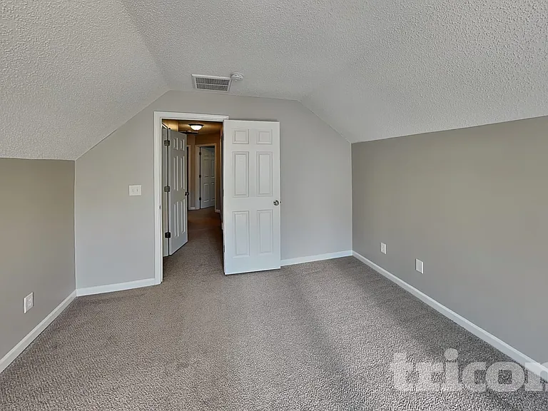 3912 Farlow Rd — Photo 16