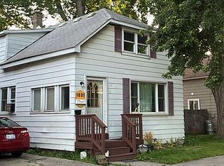 1031 E Breckenridge St, Ferndale, MI 48220