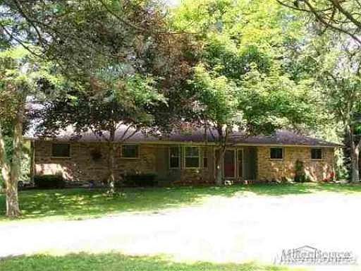 1st image of 2355 Birch Dr