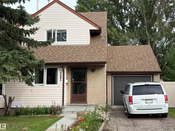 9605 180th St NW, Edmonton, AB T5T 2Z9