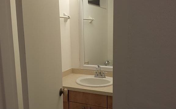 5th image of 7800 Carlyle Ave APT 2A