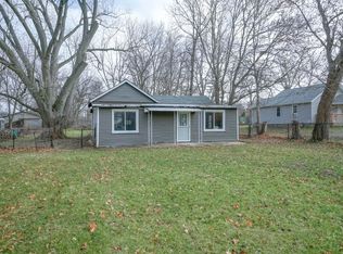 214 Daisyfield Rd, Rockford, IL 61102