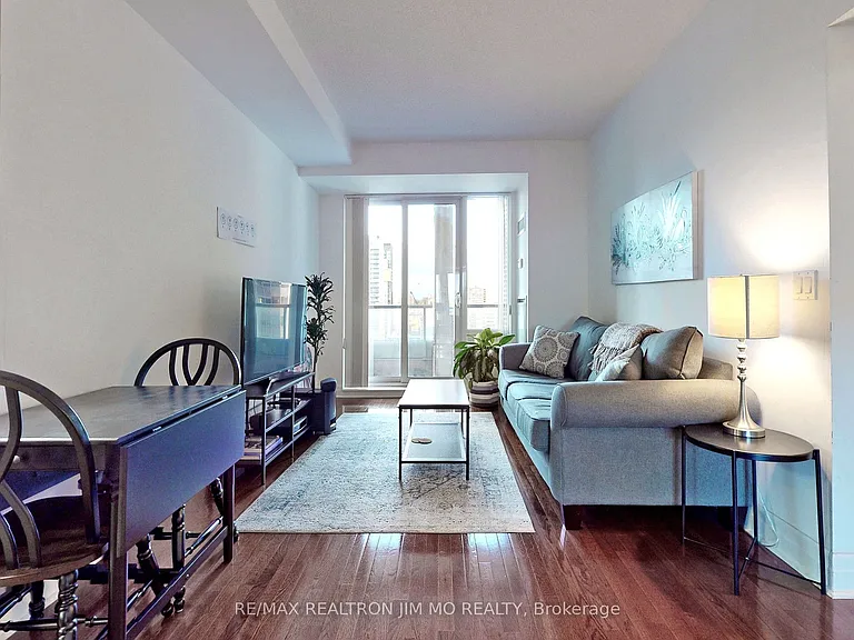 35 Balmuto St #1602 — Photo 7