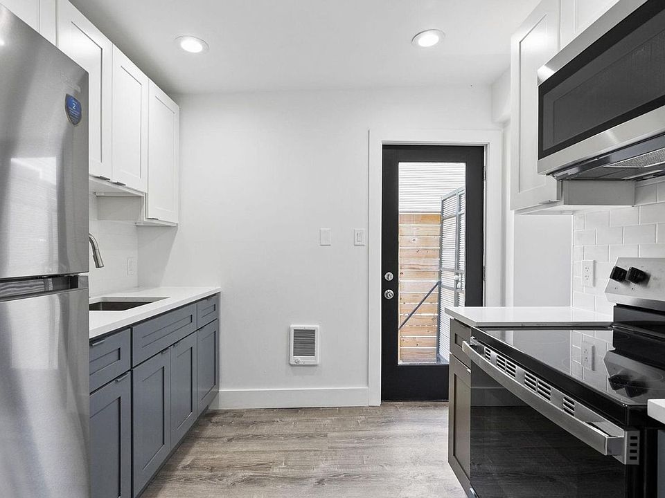 1st image of 1928 E Cumberland St #1R