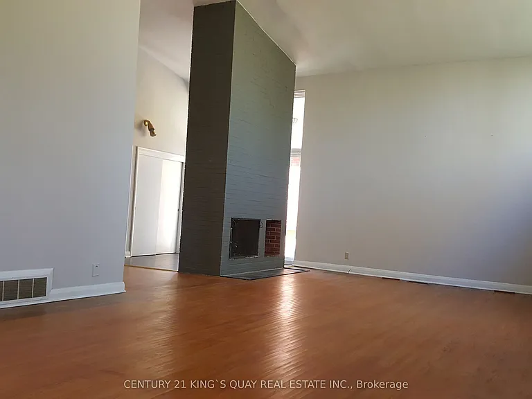 63 Banbury Rd — Photo 4