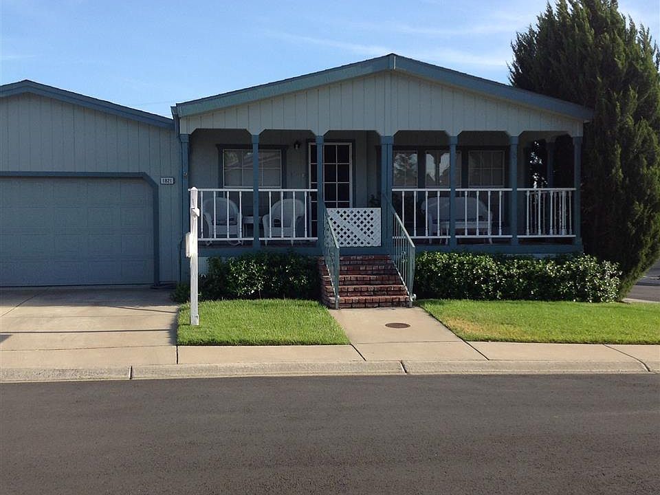 1st image of 1821 Paris Ln #78