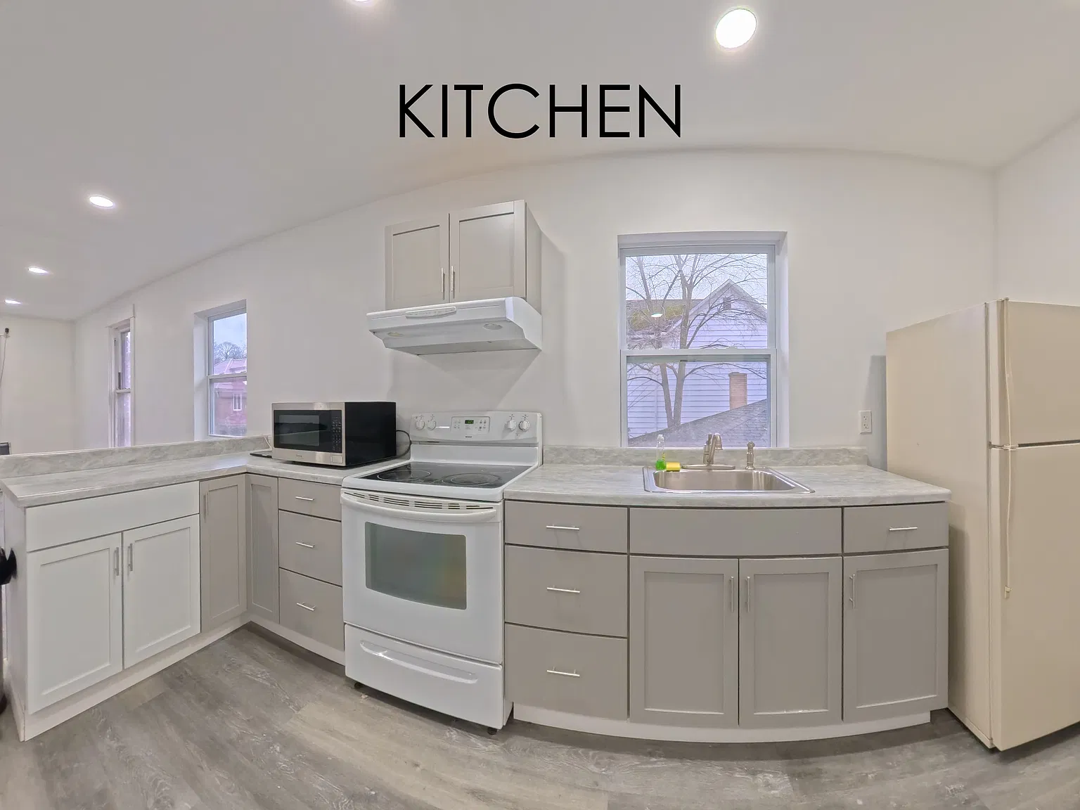 2 bed, 1.5 bath, 1400 sqft, $900 — Photo 2