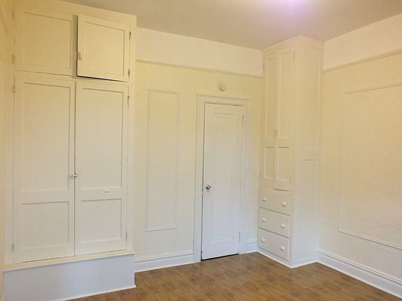 3rd image of 138 Baldwin Ave APT 16