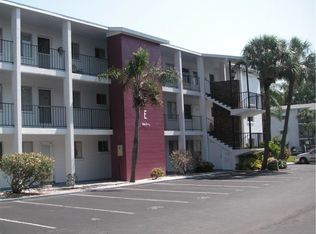 2021 Sunset Dr #E25, Bradenton, FL 34207