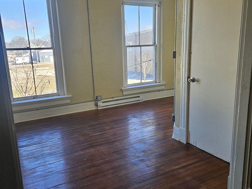 1st image of 1710 Central Ave #3