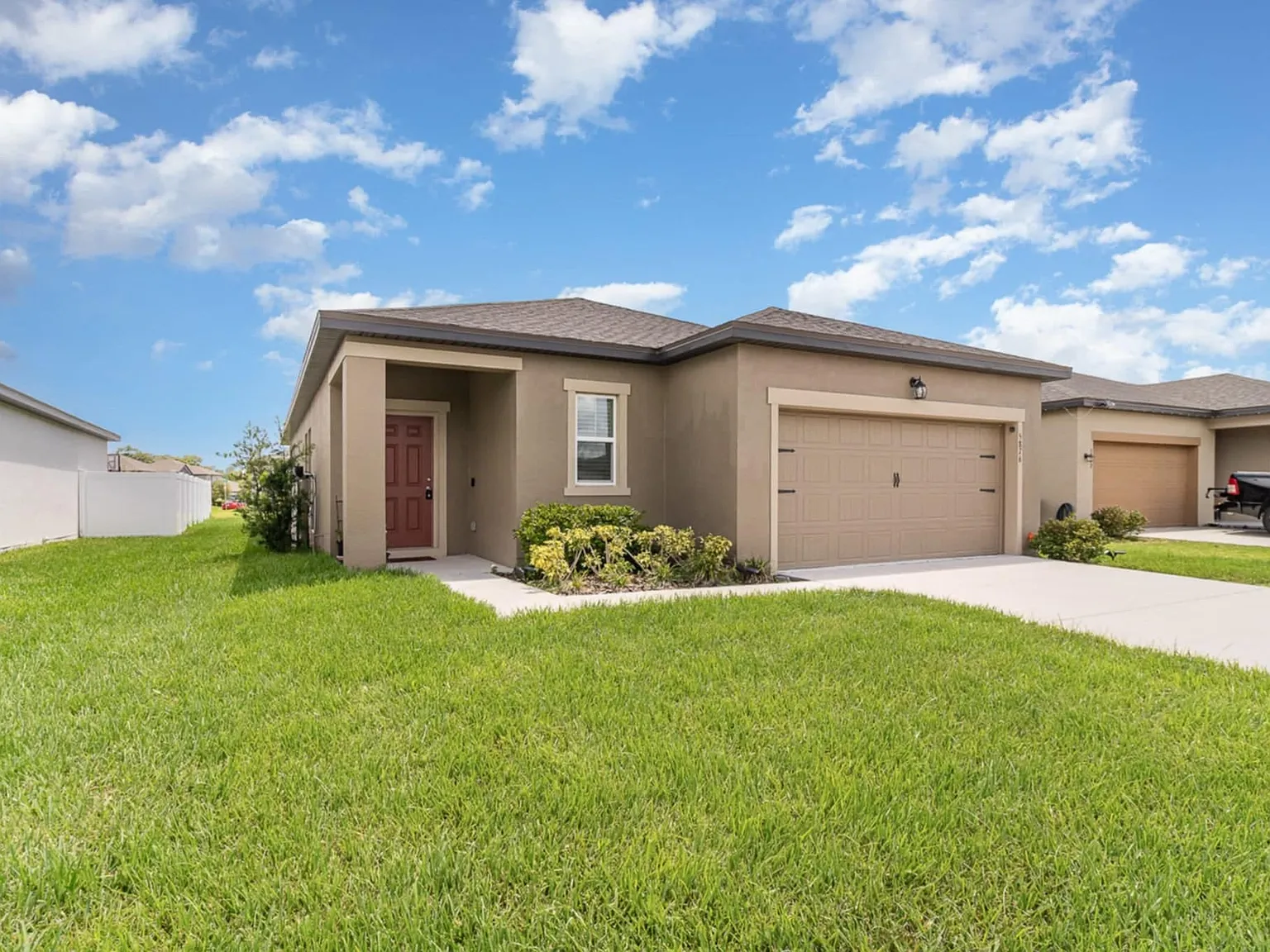 5876 Bovine Dr — Photo 2