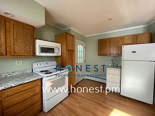 12 Hunt St #1 Photo 1