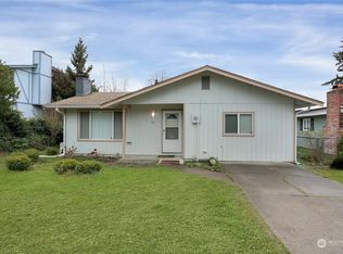 916 S 84th St, Tacoma, WA