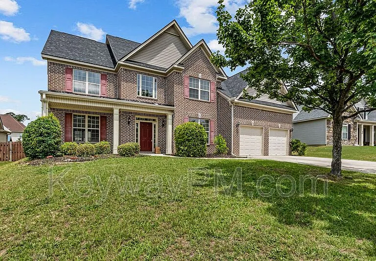 6017 Reynolds Cir — Photo 2