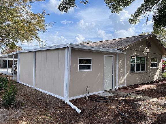 New workshop & laundry