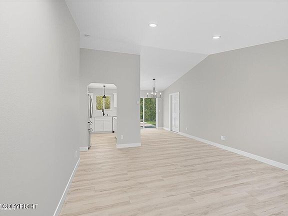 5th image of 2455 N Green Forest Dr