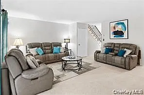 7 Roundtree Ct — Photo 7