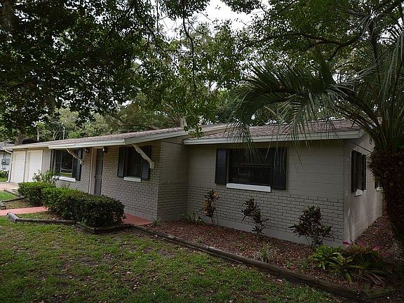 3rd image of 1341 Hobson St